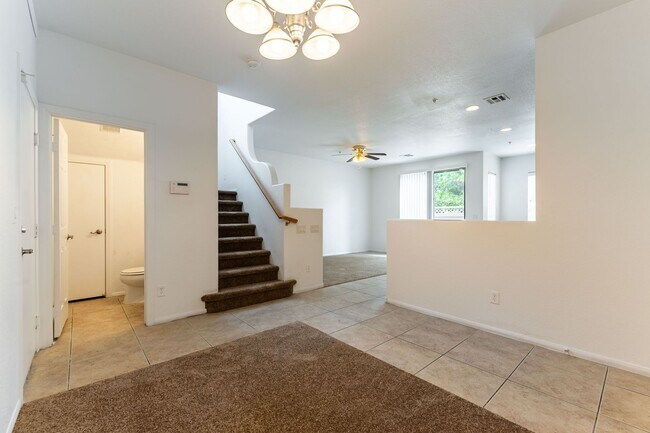 Building Photo - Must See Home in Gated Community!