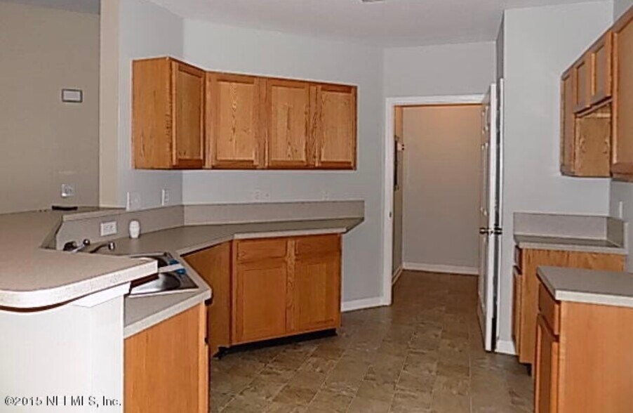 Building Photo - 785 Oakleaf Plantation Pkwy