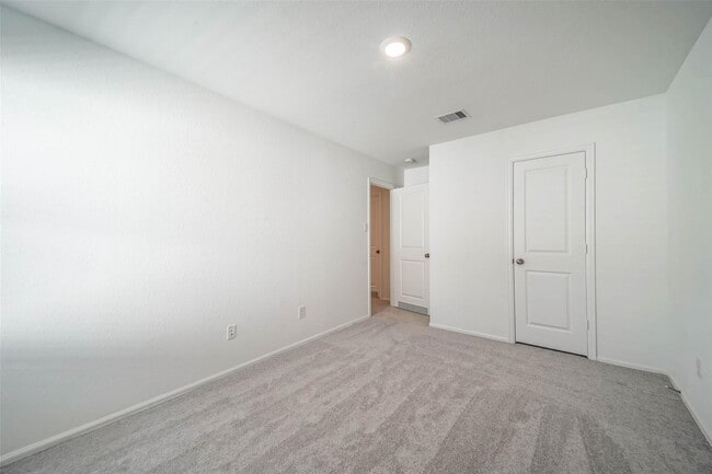 Building Photo - 1951 Foxtail Crk Ct