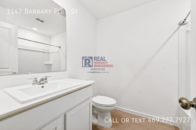 Building Photo - 1147 Barbary Flds St