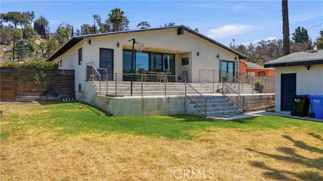 Building Photo - 728 Val Vista St