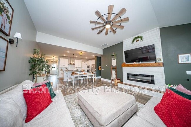 Building Photo - 5008 Cedar Brush Ct