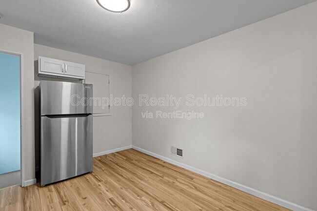 Building Photo - 1149 Walker Ave