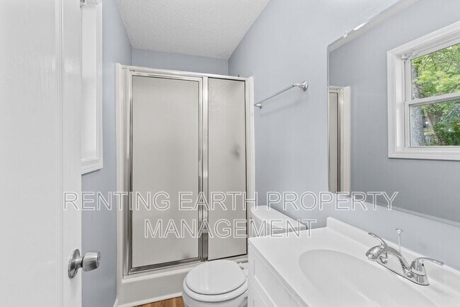 Building Photo - 7229 3rd Ave S