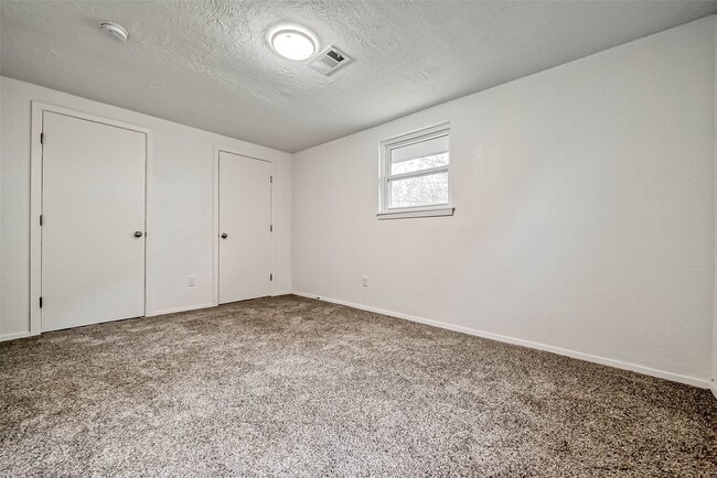 Building Photo - 4418 Knotty Oaks Trail