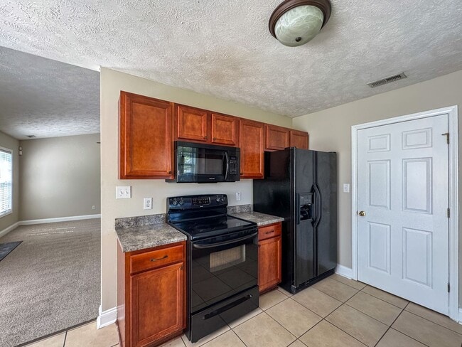 Building Photo - 274 Sanford Ct