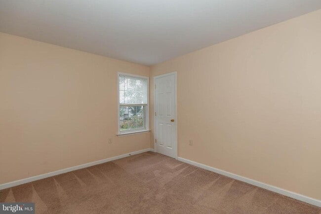 Building Photo - 131 Cypress Point Dr