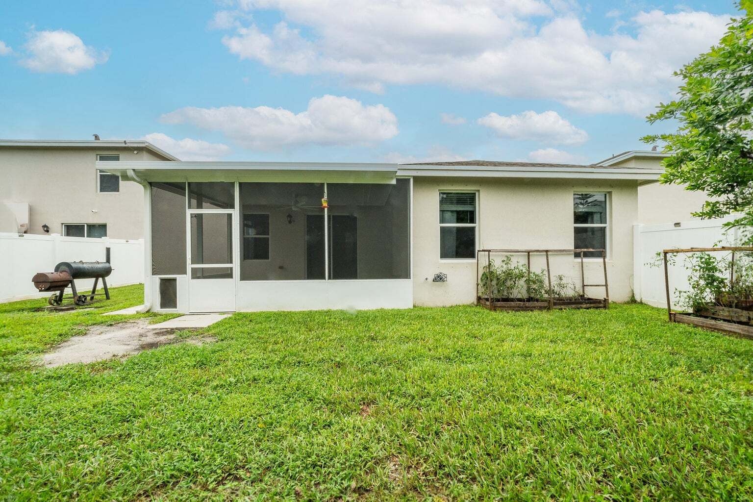 Building Photo - 6089 Wildfire Way