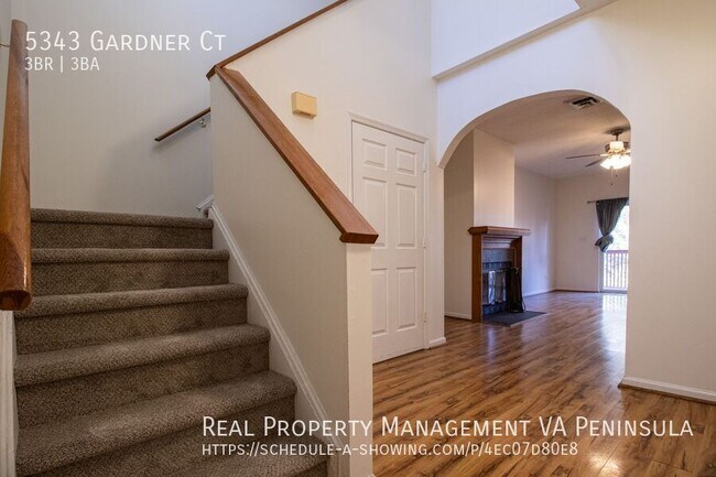 Building Photo - 5343 Gardner Ct