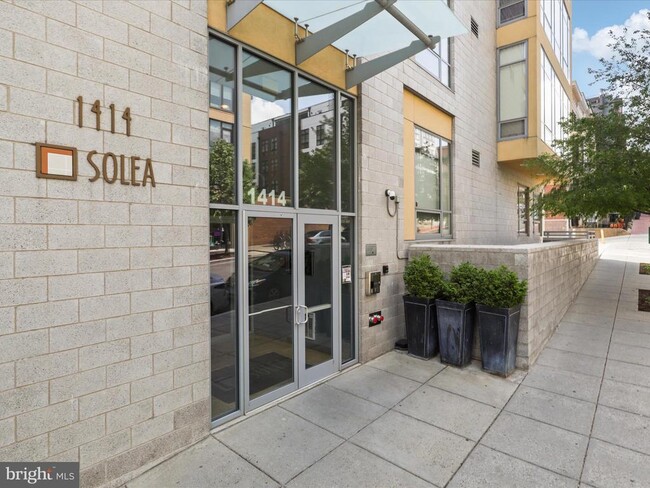 Primary Photo - 1414 Belmont St NW