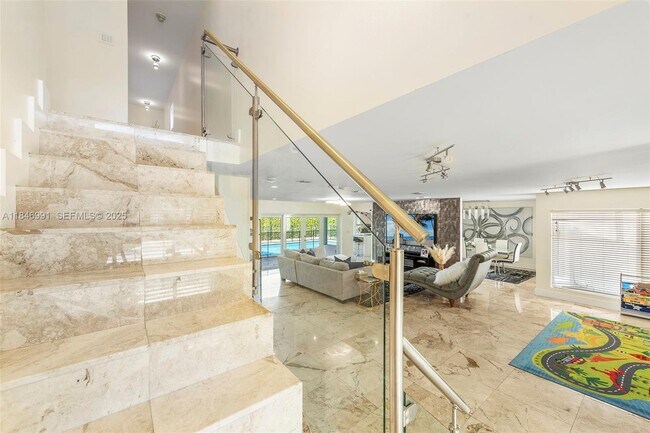 Building Photo - 5901 SW 56th Terrace