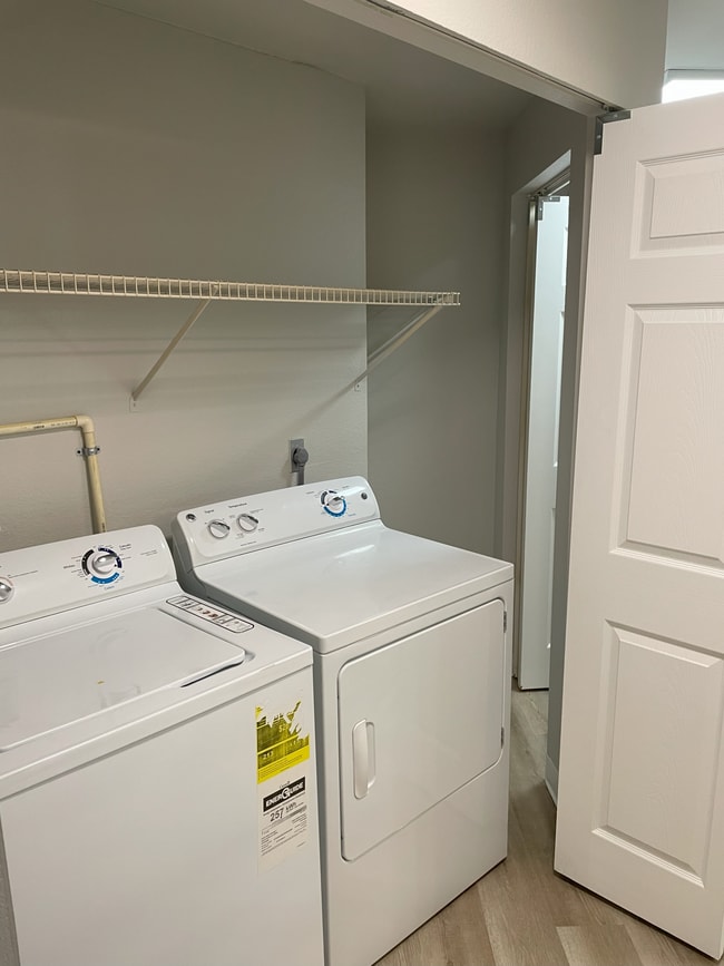 Floorplan - Redmond Park Apts