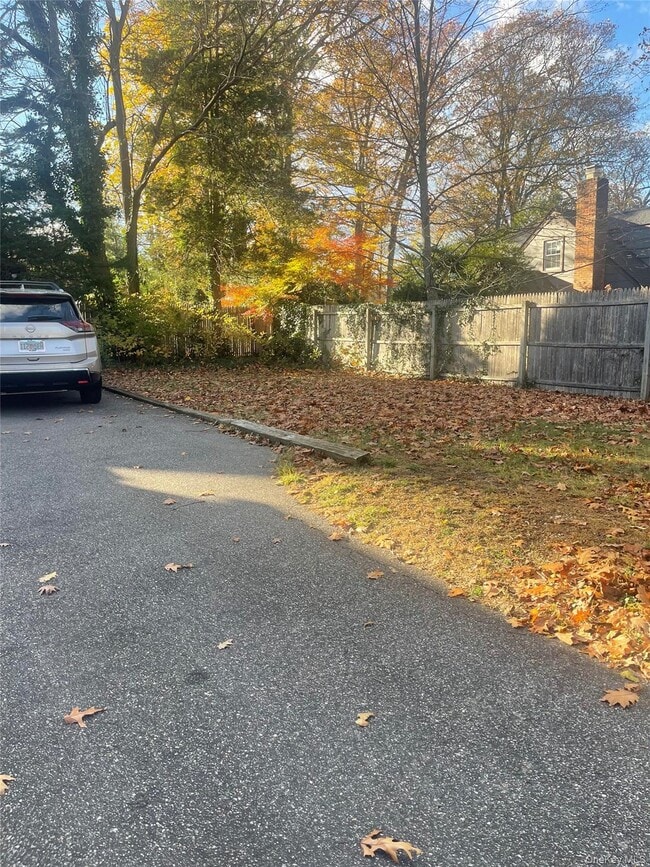 Building Photo - 206 Dickinson Ave