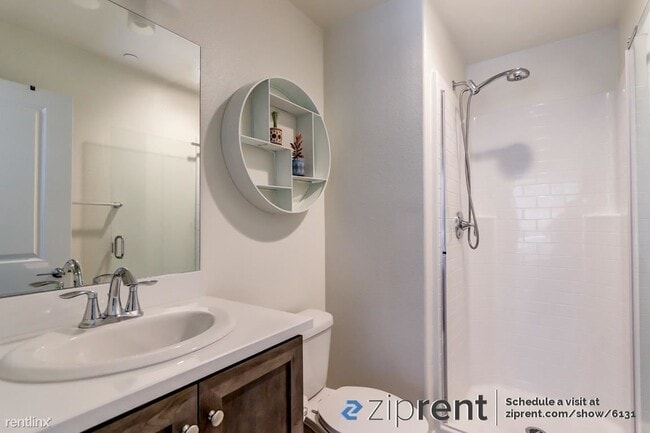 Building Photo - 3 br, 3.5 bath Condo - 7446 Palazzo Place,...