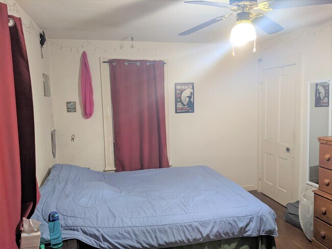 Building Photo - 25 Hudson Ave