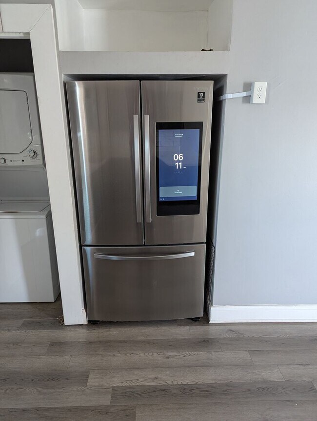 Building Photo - 9517 West Ave., St. Louis, MO 63137