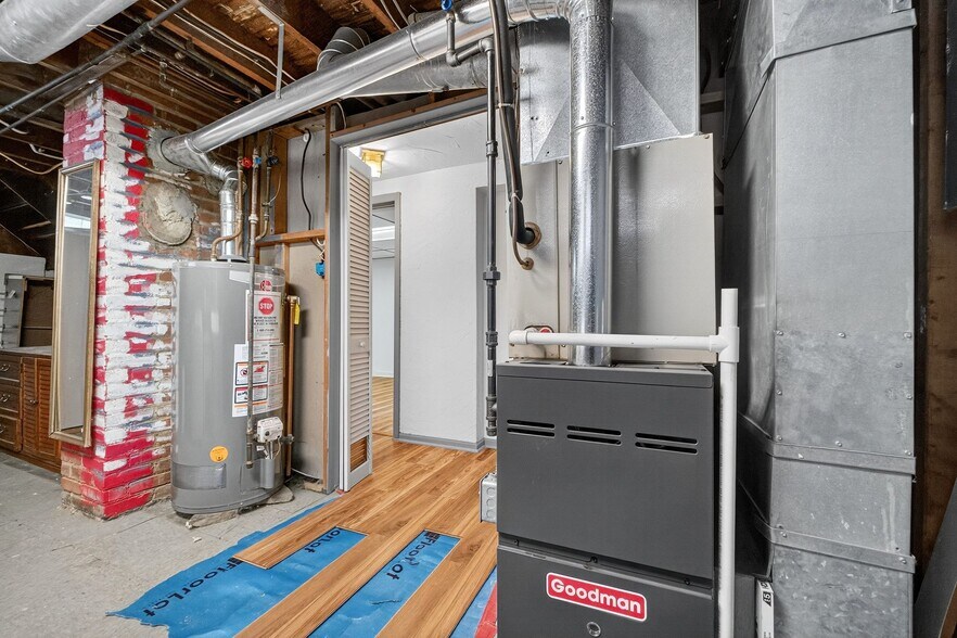 Laundry Room - 4429 S Hills Dr