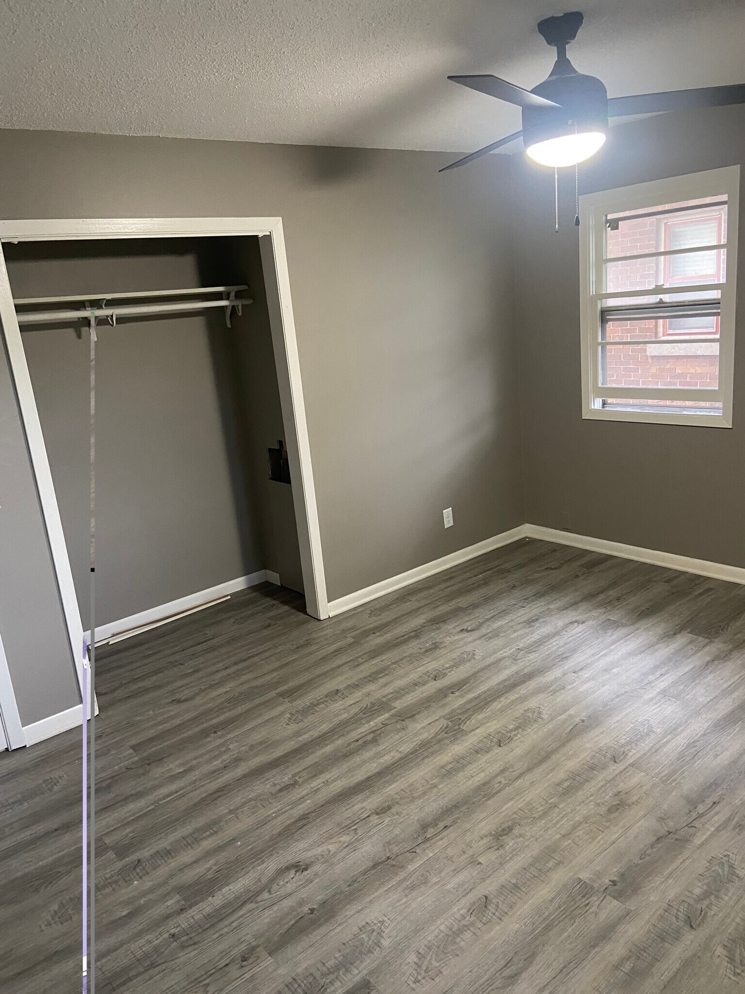 Building Photo - 332 Quincy St NE