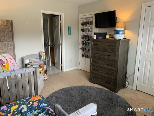 Building Photo - 19 Hawthorne Dr