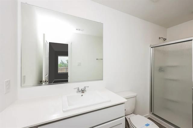 Building Photo - 2714 Bronte Blvd