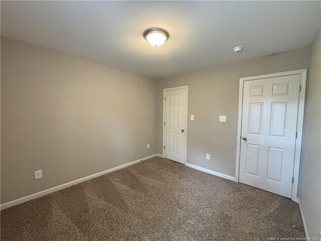 Building Photo - 2531 Gardner Park Dr