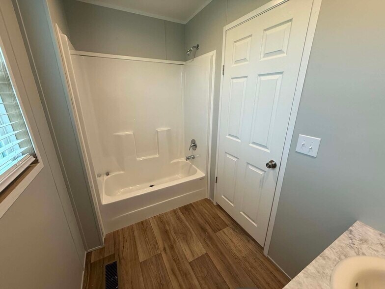Building Photo - 119 Ponderosa Wy