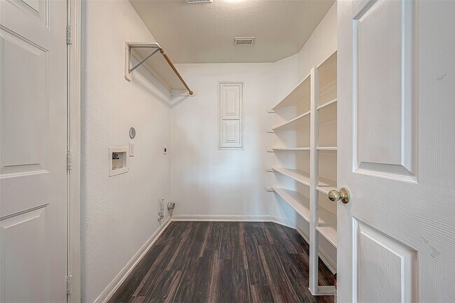 Building Photo - 21527 N Boundary Peak Way