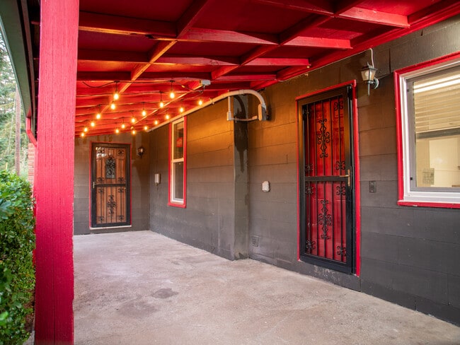 Building Photo - 22745 OR-240