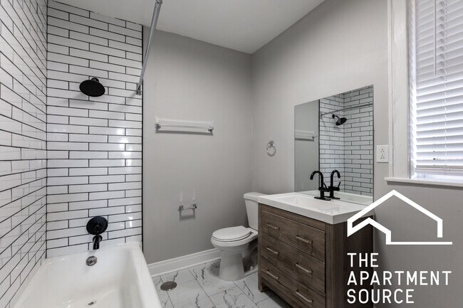 Building Photo - 3823 N Drake Ave