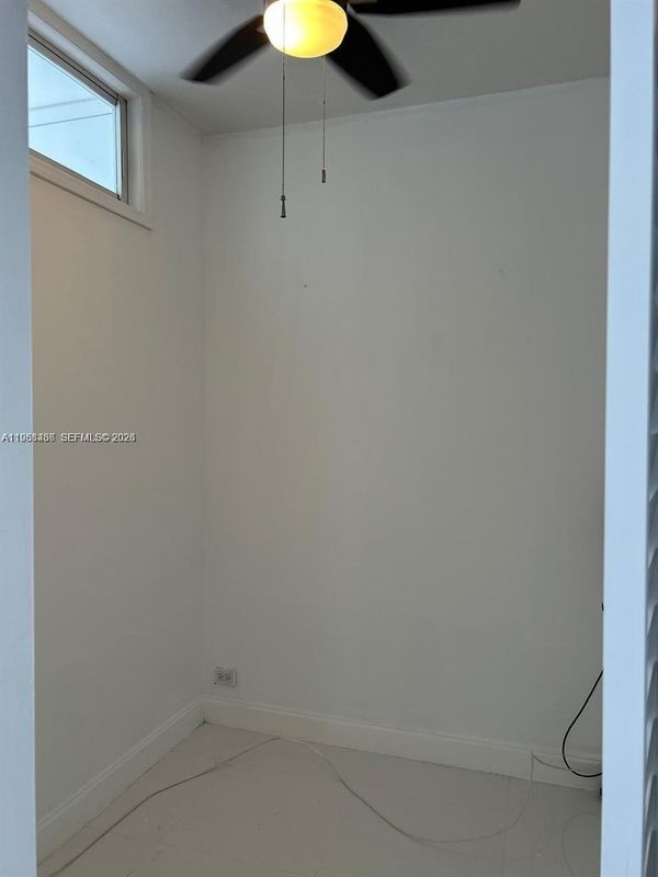 Building Photo - 701 Brickell Key Blvd