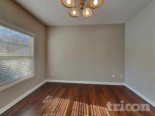 Building Photo - 3663 Shale Ln SE