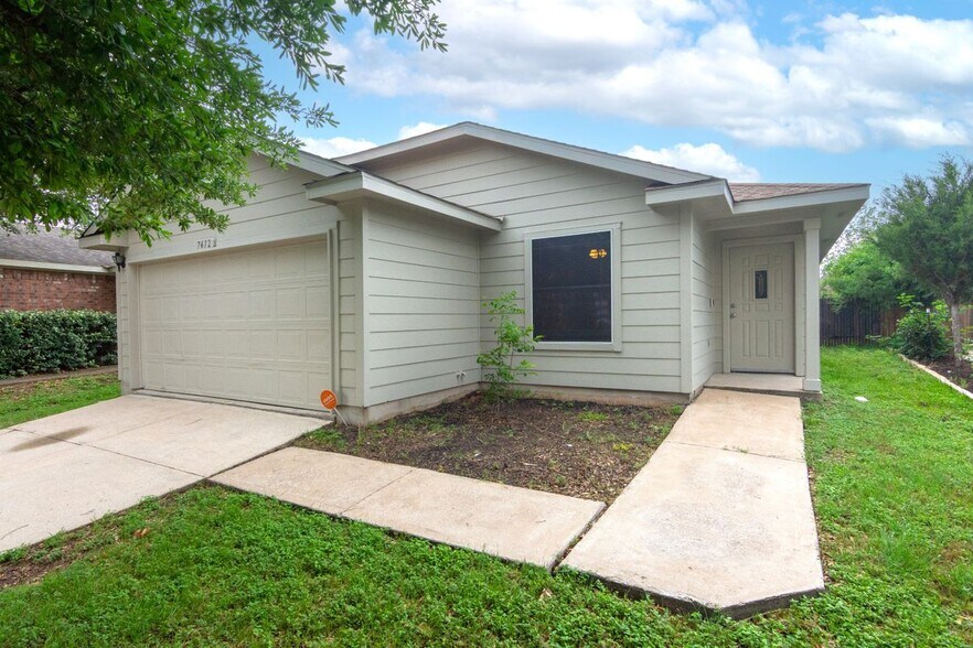 Primary Photo - 7612 Cayenne Ln