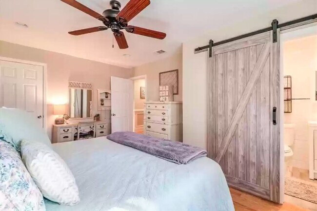 Building Photo - 3 Bed 2 Bath in Snellville!