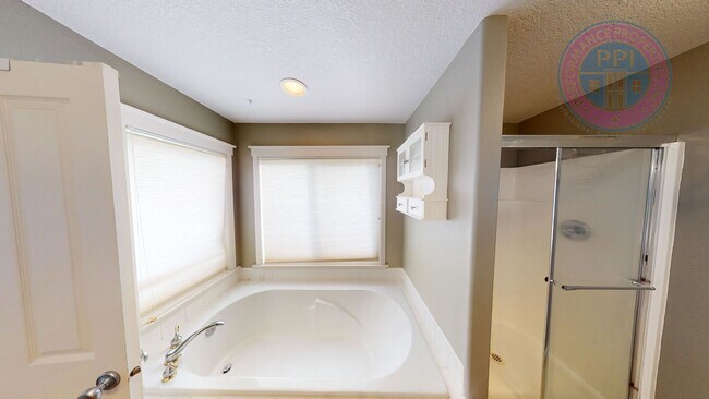 Building Photo - *** Arbor Ridge in Bethany!  Corner Lot, Fenced Backyard, Beautiful Floor Plan, Central Air