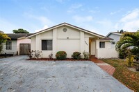 Building Photo - 5360 NW 197th Ln