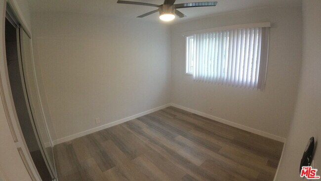 Building Photo - 750 N Hayworth Ave