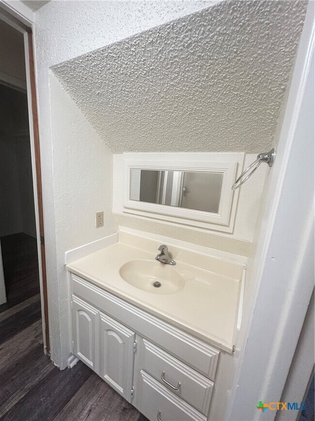 Building Photo - 1133 Ashby St