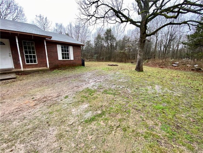 Building Photo - 23345 Smith Rd