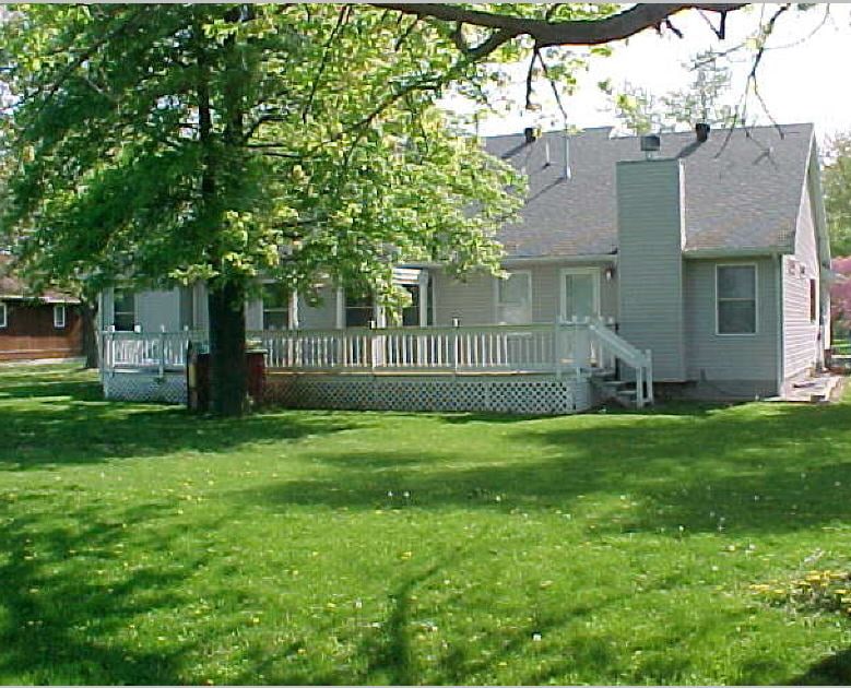 Building Photo - 917 Roddy Rd