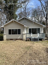 Building Photo - Nice 3 BR single family home