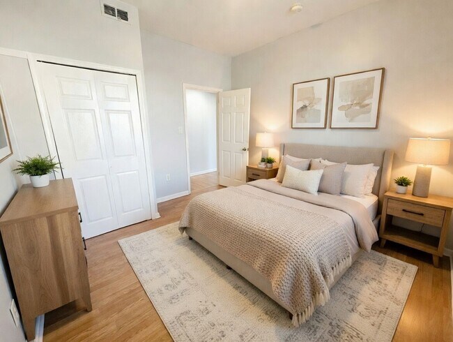 Building Photo - 423 Scott St