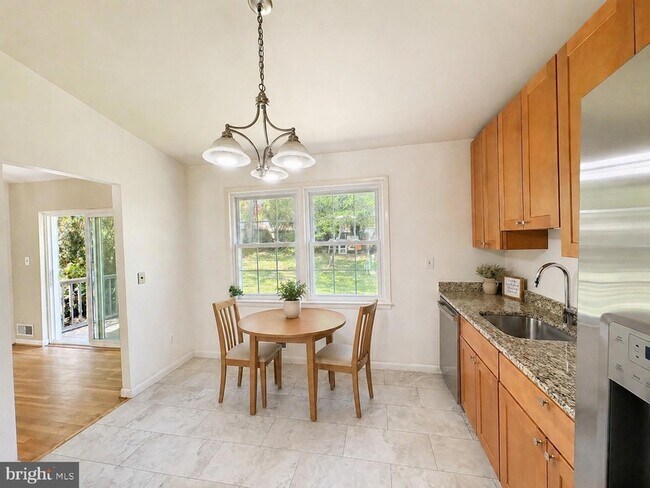 Building Photo - 13208 Hathaway Dr