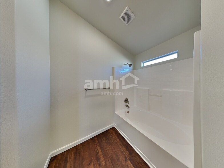 Building Photo - 8554 W El Caminito Dr