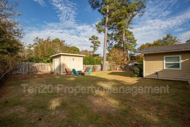 Building Photo - 2813 Edgewood Rd