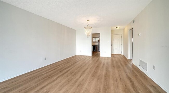 Building Photo - 301 S Gulfstream Ave