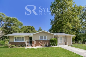 Building Photo - Rest. Relax. Recharge. Home awaits!