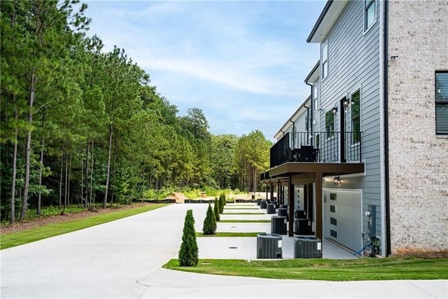 Building Photo - 173 Brush Creek Ct