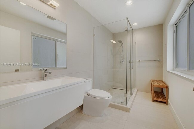 Building Photo - 10629 NW 54th St