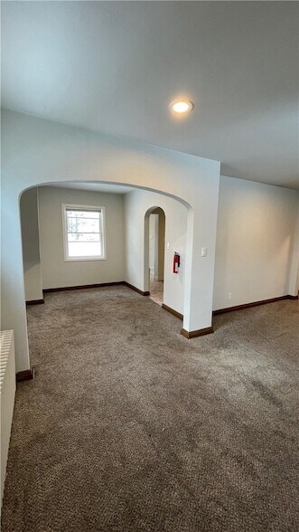 Building Photo - 814 Green St