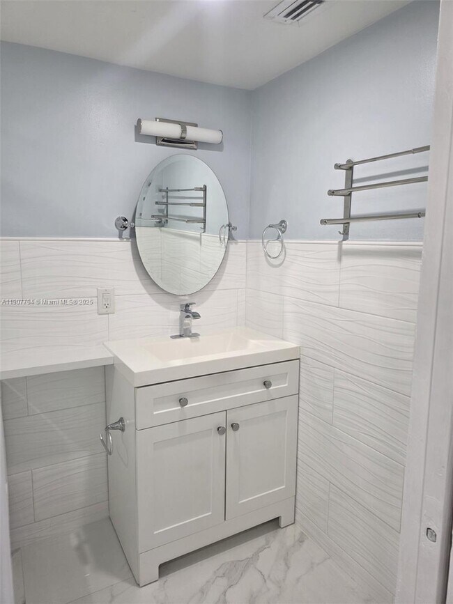 Building Photo - 11755 SW 18th St